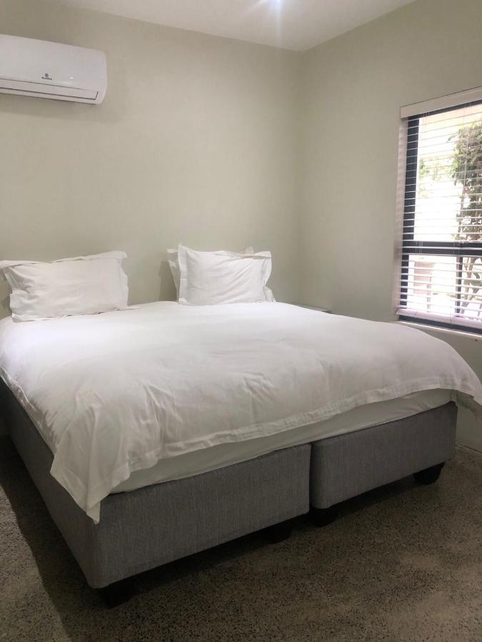Apartments On The Eighteenth At Prince'S Grant Golf Estate Blythedale Beach Exterior foto